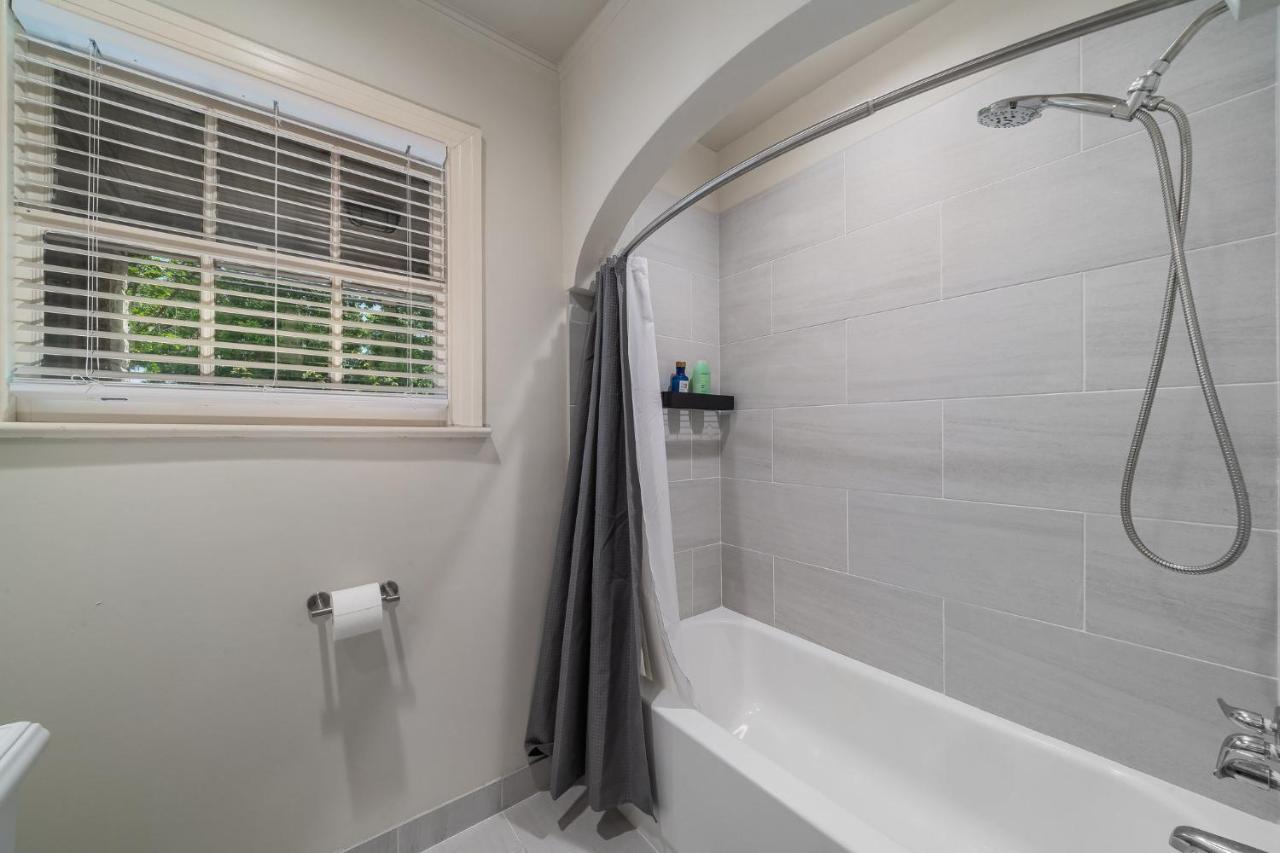 Sunset House - Luxury Pool And Hot Tub Retreat Villa Dallas Luaran gambar